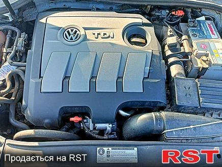 Серый Фольксваген Гольф, объемом двигателя 1.6 л и пробегом 350 тыс. км за 6300 $, фото 3 на Automoto.ua