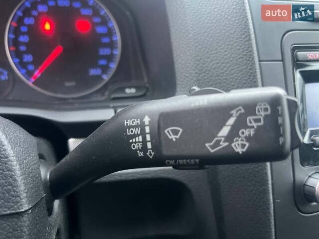 Серый Фольксваген Гольф, объемом двигателя 1.4 л и пробегом 263 тыс. км за 6500 $, фото 32 на Automoto.ua