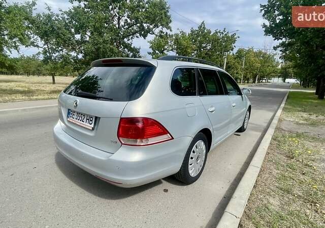 Серый Фольксваген Гольф, объемом двигателя 1.39 л и пробегом 209 тыс. км за 7300 $, фото 1 на Automoto.ua