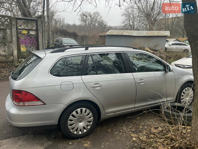 Серый Фольксваген Гольф, объемом двигателя 1.39 л и пробегом 250 тыс. км за 5912 $, фото 20 на Automoto.ua