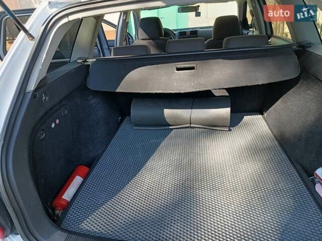 Серый Фольксваген Гольф, объемом двигателя 1.39 л и пробегом 235 тыс. км за 5500 $, фото 9 на Automoto.ua