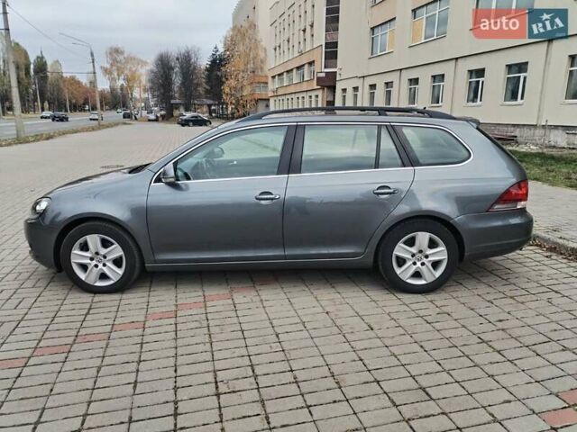 Серый Фольксваген Гольф, объемом двигателя 1.6 л и пробегом 253 тыс. км за 7700 $, фото 2 на Automoto.ua