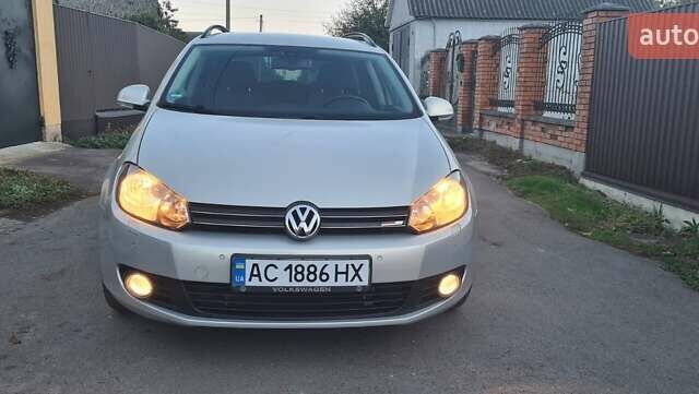 Серый Фольксваген Гольф, объемом двигателя 1.39 л и пробегом 114 тыс. км за 5950 $, фото 1 на Automoto.ua