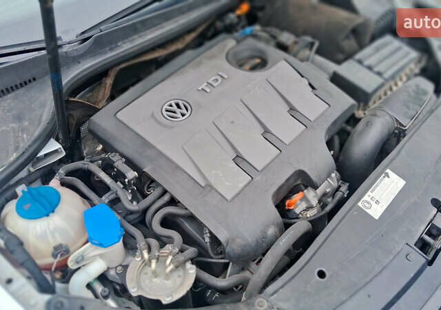 Сірий Фольксваген Гольф, об'ємом двигуна 1.6 л та пробігом 290 тис. км за 7199 $, фото 13 на Automoto.ua