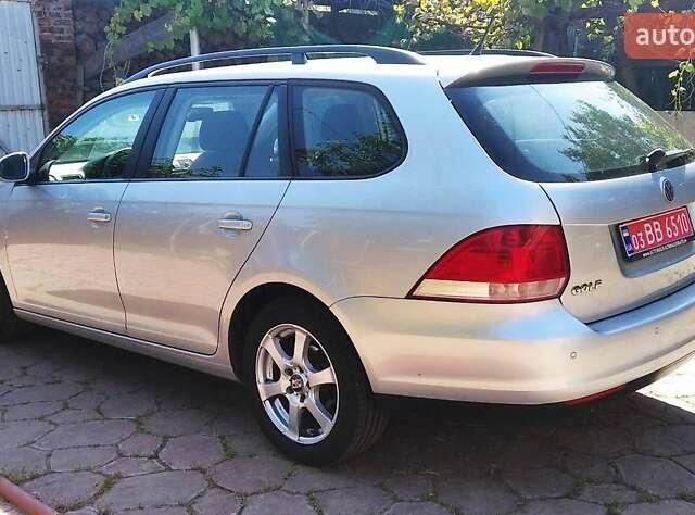 Серый Фольксваген Гольф, объемом двигателя 1.6 л и пробегом 222 тыс. км за 6799 $, фото 30 на Automoto.ua