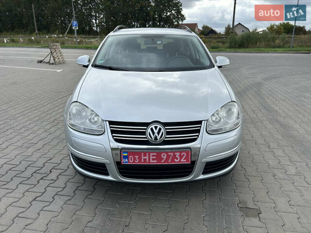 Серый Фольксваген Гольф, объемом двигателя 1.4 л и пробегом 172 тыс. км за 5100 $, фото 1 на Automoto.ua