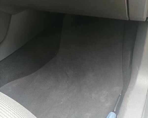 Серый Фольксваген Гольф, объемом двигателя 1.4 л и пробегом 175 тыс. км за 5300 $, фото 35 на Automoto.ua