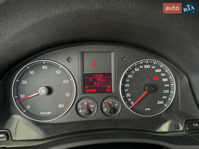 Фольксваген Гольф 2009 у Сокинянах на Automoto.ua Сірий Фольксваген Гольф, об'ємом двигуна 1.6 л та пробігом 268 тис. км за 4999 $, фото 16 на Automoto.ua