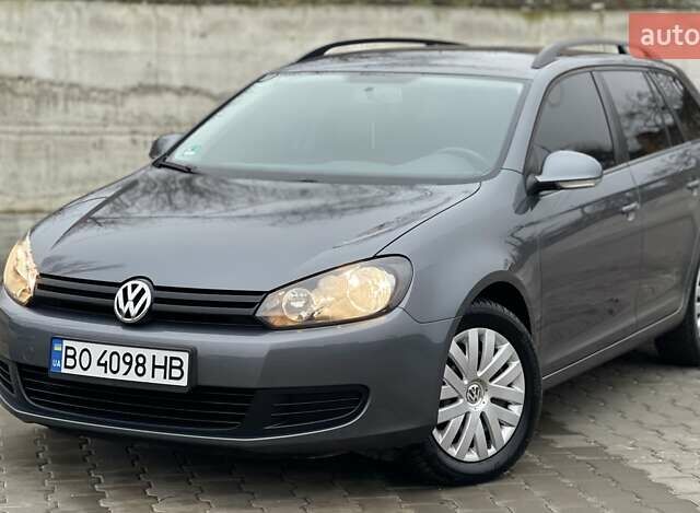 Серый Фольксваген Гольф, объемом двигателя 1.6 л и пробегом 144 тыс. км за 7950 $, фото 8 на Automoto.ua