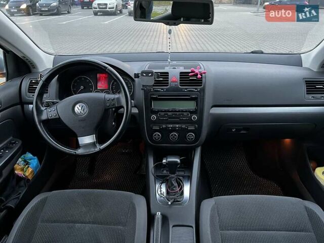 Серый Фольксваген Гольф, объемом двигателя 1.4 л и пробегом 161 тыс. км за 6900 $, фото 8 на Automoto.ua