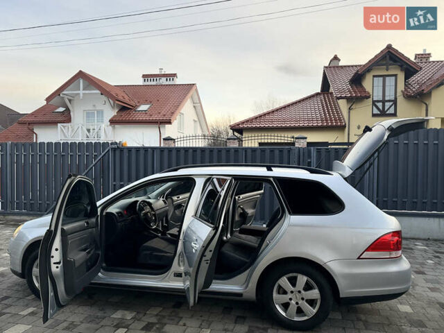 Серый Фольксваген Гольф, объемом двигателя 1.6 л и пробегом 225 тыс. км за 6450 $, фото 39 на Automoto.ua