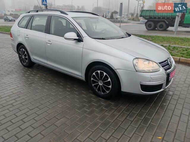 Серый Фольксваген Гольф, объемом двигателя 1.4 л и пробегом 245 тыс. км за 6200 $, фото 13 на Automoto.ua