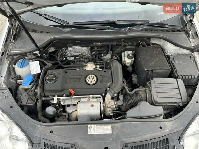 Серый Фольксваген Гольф, объемом двигателя 1.4 л и пробегом 172 тыс. км за 5100 $, фото 12 на Automoto.ua