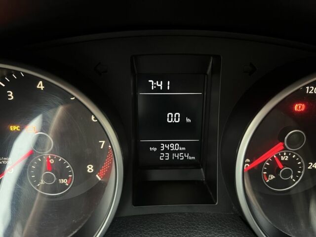 Серый Фольксваген Гольф, объемом двигателя 1.4 л и пробегом 230 тыс. км за 5500 $, фото 19 на Automoto.ua