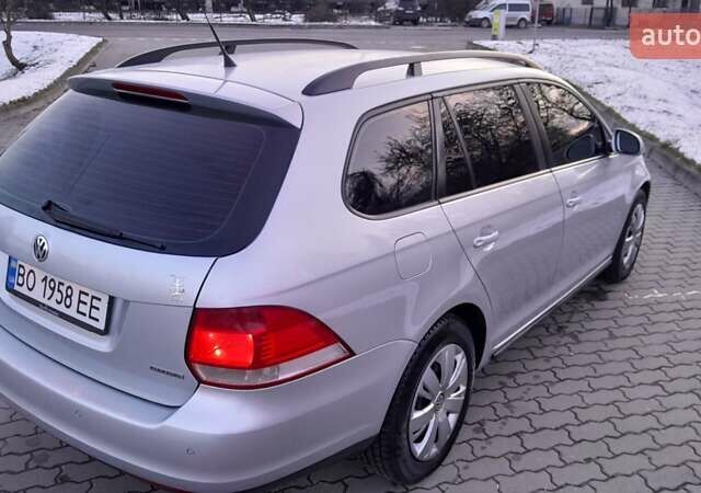 Серый Фольксваген Гольф, объемом двигателя 1.6 л и пробегом 370 тыс. км за 4900 $, фото 25 на Automoto.ua