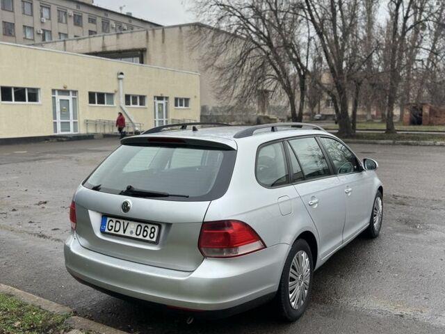 Серый Фольксваген Гольф, объемом двигателя 1.9 л и пробегом 250 тыс. км за 3350 $, фото 5 на Automoto.ua