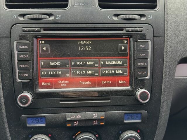 Серый Фольксваген Гольф, объемом двигателя 1.9 л и пробегом 271 тыс. км за 5500 $, фото 9 на Automoto.ua