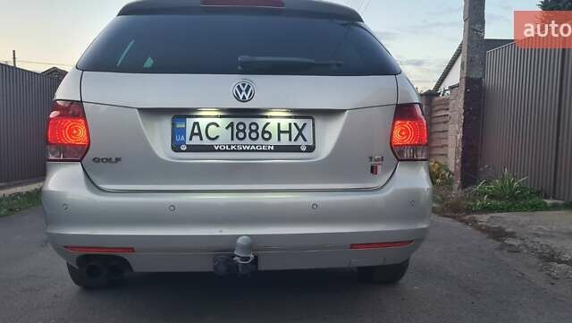 Серый Фольксваген Гольф, объемом двигателя 1.39 л и пробегом 114 тыс. км за 5950 $, фото 9 на Automoto.ua