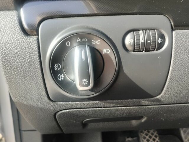 Сірий Фольксваген Гольф, об'ємом двигуна 1.4 л та пробігом 256 тис. км за 6400 $, фото 5 на Automoto.ua