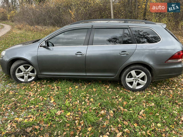 Фольксваген Гольф 2009 в Виннице на Automoto.ua Серый Фольксваген Гольф, объемом двигателя 1.6 л и пробегом 283 тыс. км за 7200 $, фото 1 на Automoto.ua