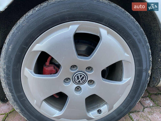 Серый Фольксваген Гольф, объемом двигателя 1.9 л и пробегом 343 тыс. км за 5900 $, фото 96 на Automoto.ua