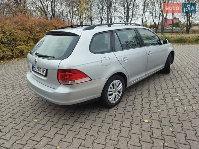 Серый Фольксваген Гольф, объемом двигателя 1.6 л и пробегом 284 тыс. км за 6350 $, фото 9 на Automoto.ua