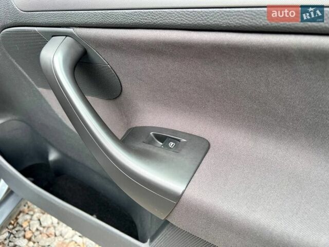 Сірий Фольксваген Гольф, об'ємом двигуна 1.4 л та пробігом 205 тис. км за 6300 $, фото 109 на Automoto.ua