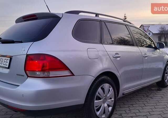 Серый Фольксваген Гольф, объемом двигателя 1.6 л и пробегом 370 тыс. км за 4900 $, фото 27 на Automoto.ua