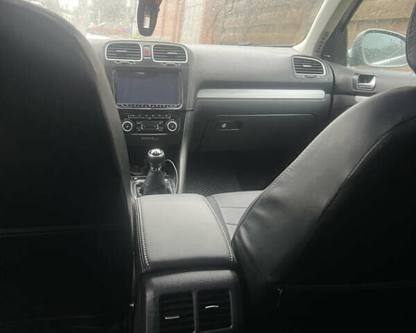 Серый Фольксваген Гольф, объемом двигателя 1.39 л и пробегом 216 тыс. км за 7500 $, фото 50 на Automoto.ua