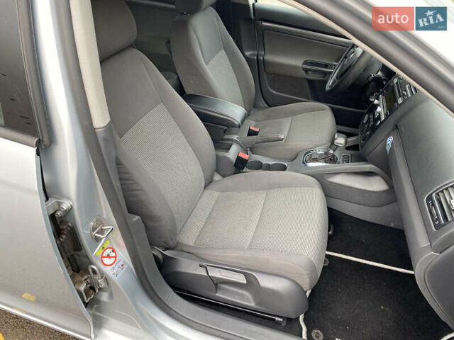 Сірий Фольксваген Гольф, об'ємом двигуна 1.6 л та пробігом 206 тис. км за 6750 $, фото 15 на Automoto.ua