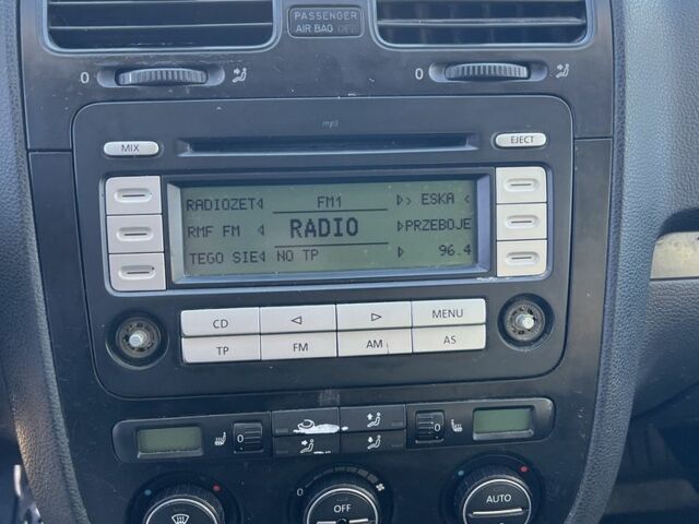 Сірий Фольксваген Гольф, об'ємом двигуна 1.9 л та пробігом 356 тис. км за 2200 $, фото 7 на Automoto.ua