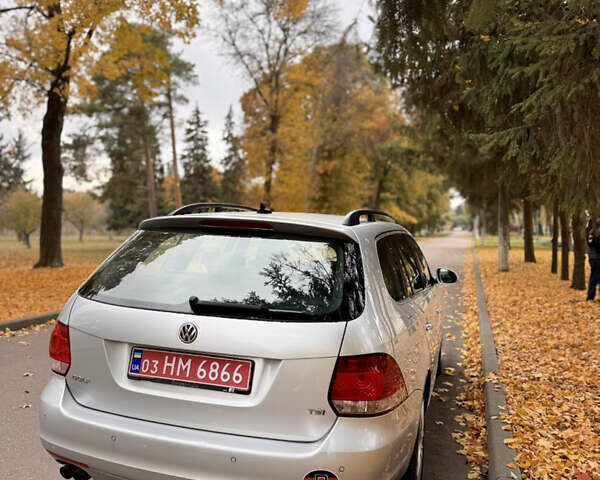 Сірий Фольксваген Гольф, об'ємом двигуна 1.39 л та пробігом 173 тис. км за 7800 $, фото 3 на Automoto.ua