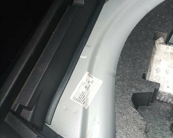 Серый Фольксваген Гольф, объемом двигателя 1.4 л и пробегом 175 тыс. км за 5300 $, фото 15 на Automoto.ua