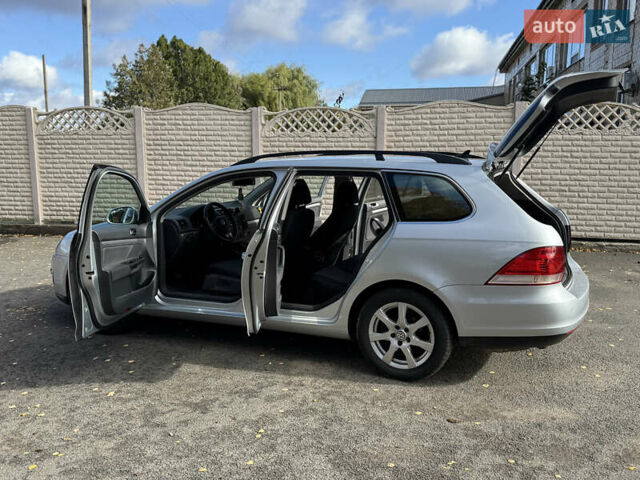 Серый Фольксваген Гольф, объемом двигателя 1.9 л и пробегом 343 тыс. км за 6600 $, фото 8 на Automoto.ua