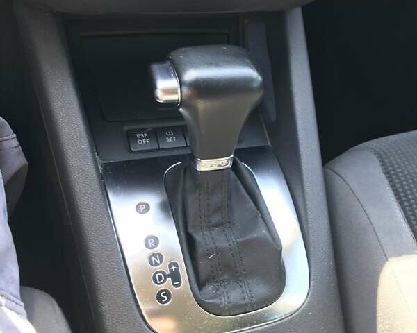 Серый Фольксваген Гольф, объемом двигателя 1.4 л и пробегом 131 тыс. км за 8800 $, фото 18 на Automoto.ua