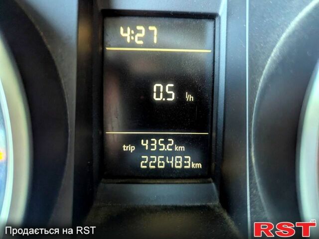 Серый Фольксваген Гольф, объемом двигателя 1.4 л и пробегом 227 тыс. км за 5899 $, фото 7 на Automoto.ua