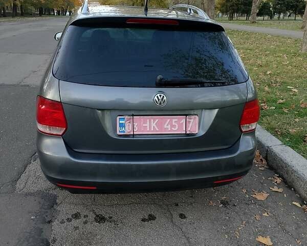 Серый Фольксваген Гольф, объемом двигателя 1.4 л и пробегом 237 тыс. км за 7500 $, фото 6 на Automoto.ua