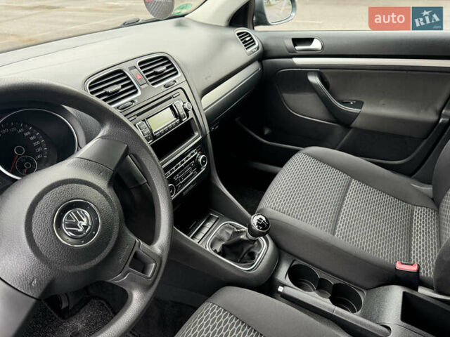 Фольксваген Гольф 2009 у Ковель на Automoto.ua Сірий Фольксваген Гольф, об'ємом двигуна 1.6 л та пробігом 205 тис. км за 7350 $, фото 20 на Automoto.ua