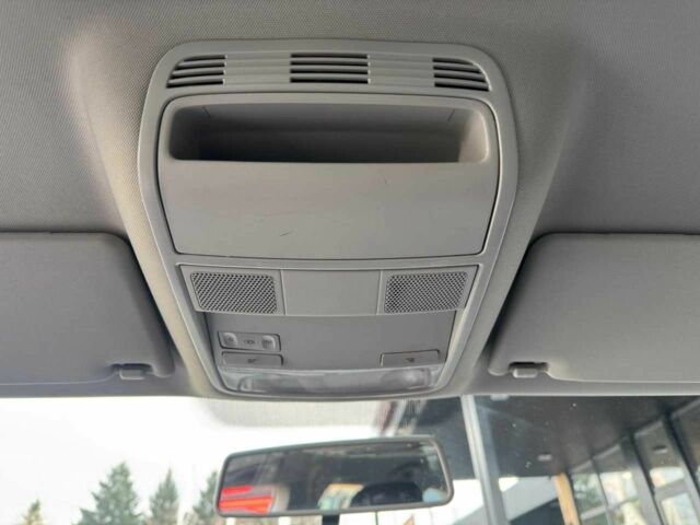 Сірий Фольксваген Гольф, об'ємом двигуна 1.6 л та пробігом 176 тис. км за 7699 $, фото 11 на Automoto.ua