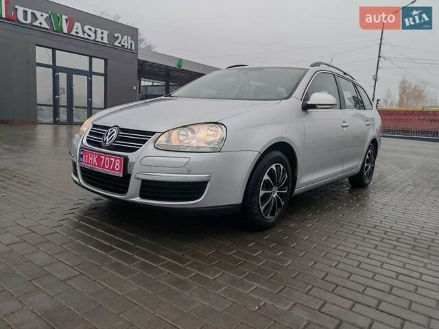 Серый Фольксваген Гольф, объемом двигателя 1.4 л и пробегом 245 тыс. км за 6200 $, фото 1 на Automoto.ua