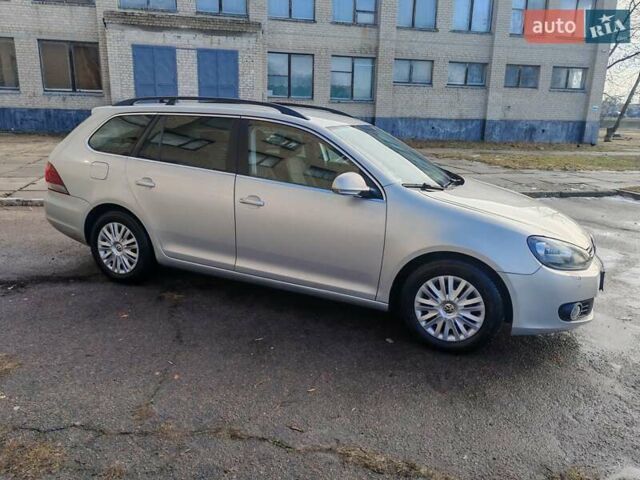 Серый Фольксваген Гольф, объемом двигателя 1.4 л и пробегом 208 тыс. км за 7300 $, фото 3 на Automoto.ua