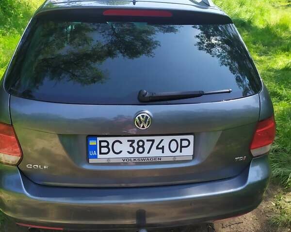 Серый Фольксваген Гольф, объемом двигателя 1.6 л и пробегом 204 тыс. км за 7500 $, фото 4 на Automoto.ua