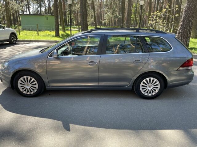 Сірий Фольксваген Гольф, об'ємом двигуна 1.4 л та пробігом 228 тис. км за 7400 $, фото 3 на Automoto.ua