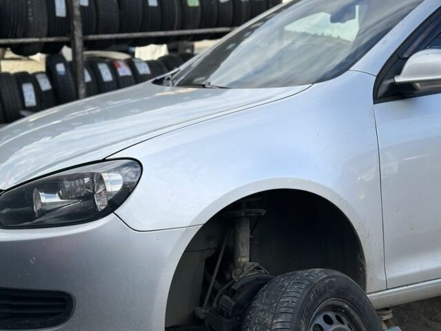 Серый Фольксваген Гольф, объемом двигателя 1.6 л и пробегом 239 тыс. км за 7199 $, фото 15 на Automoto.ua