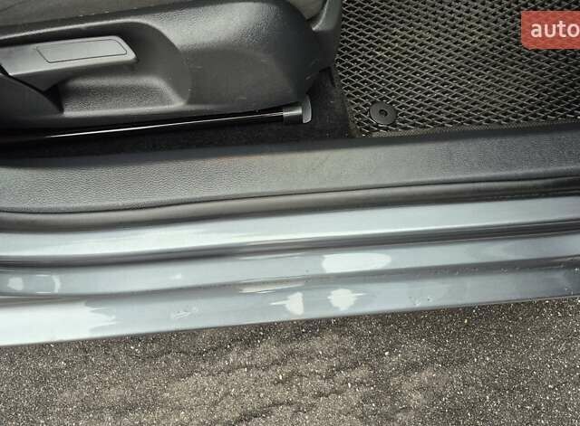 Сірий Фольксваген Гольф, об'ємом двигуна 1.6 л та пробігом 219 тис. км за 8100 $, фото 38 на Automoto.ua