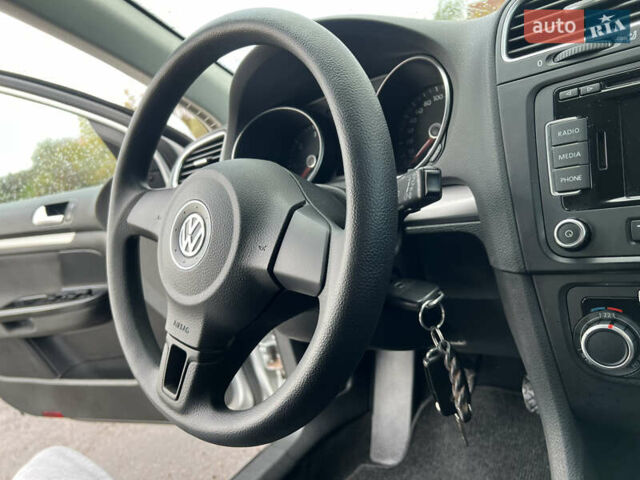 Сірий Фольксваген Гольф, об'ємом двигуна 1.6 л та пробігом 213 тис. км за 7100 $, фото 68 на Automoto.ua
