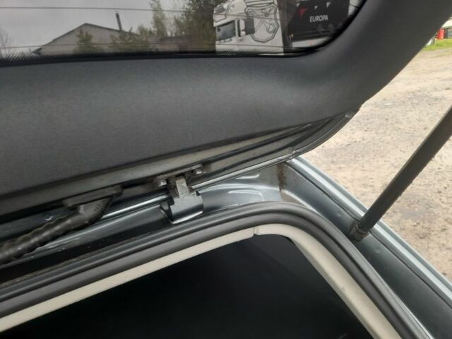 Серый Фольксваген Гольф, объемом двигателя 1.6 л и пробегом 270 тыс. км за 6900 $, фото 13 на Automoto.ua