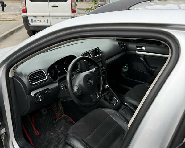 Сірий Фольксваген Гольф, об'ємом двигуна 1.6 л та пробігом 291 тис. км за 7700 $, фото 10 на Automoto.ua