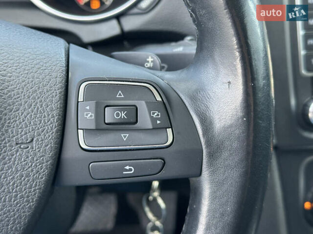 Сірий Фольксваген Гольф, об'ємом двигуна 1.39 л та пробігом 140 тис. км за 8100 $, фото 36 на Automoto.ua