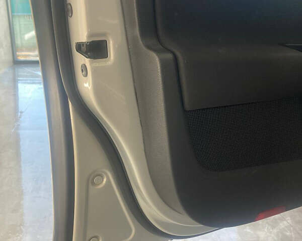 Сірий Фольксваген Гольф, об'ємом двигуна 1.6 л та пробігом 250 тис. км за 8800 $, фото 12 на Automoto.ua